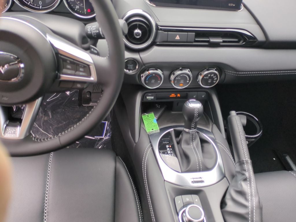 2025 Mazda Mazda MX-5 Miata RF Grand Touring