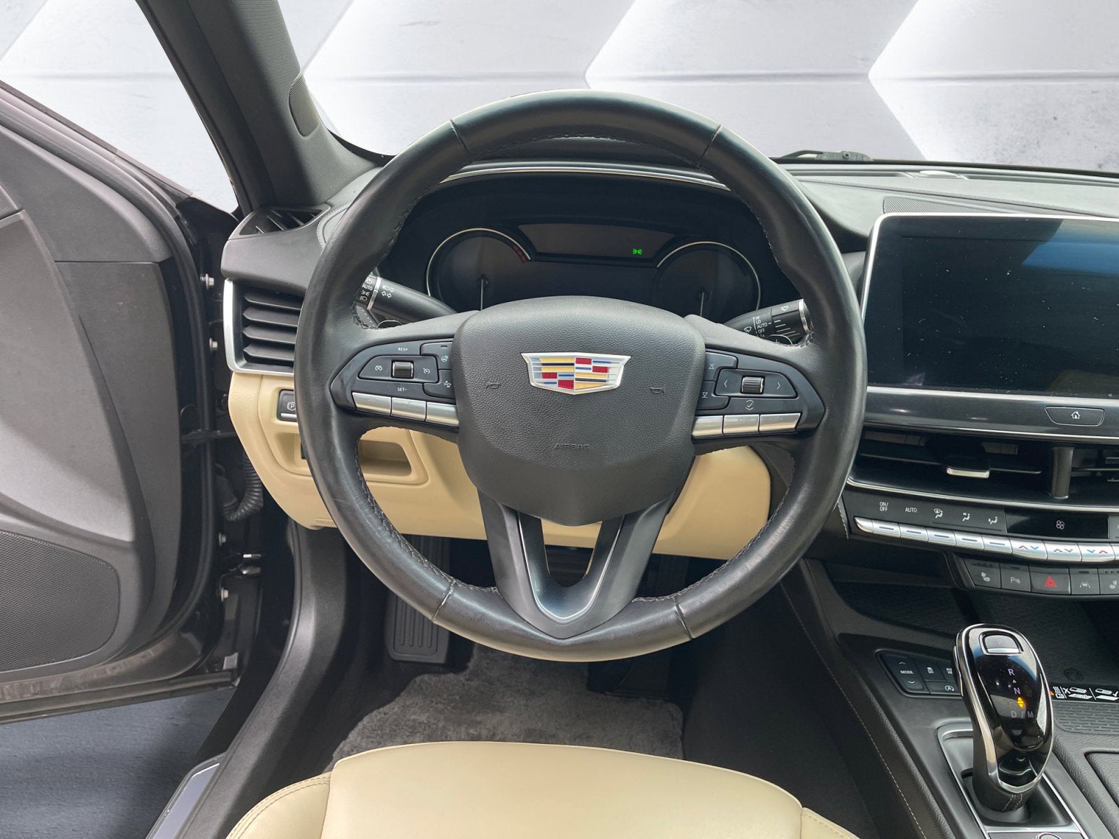 2023 Cadillac CT5 Luxury