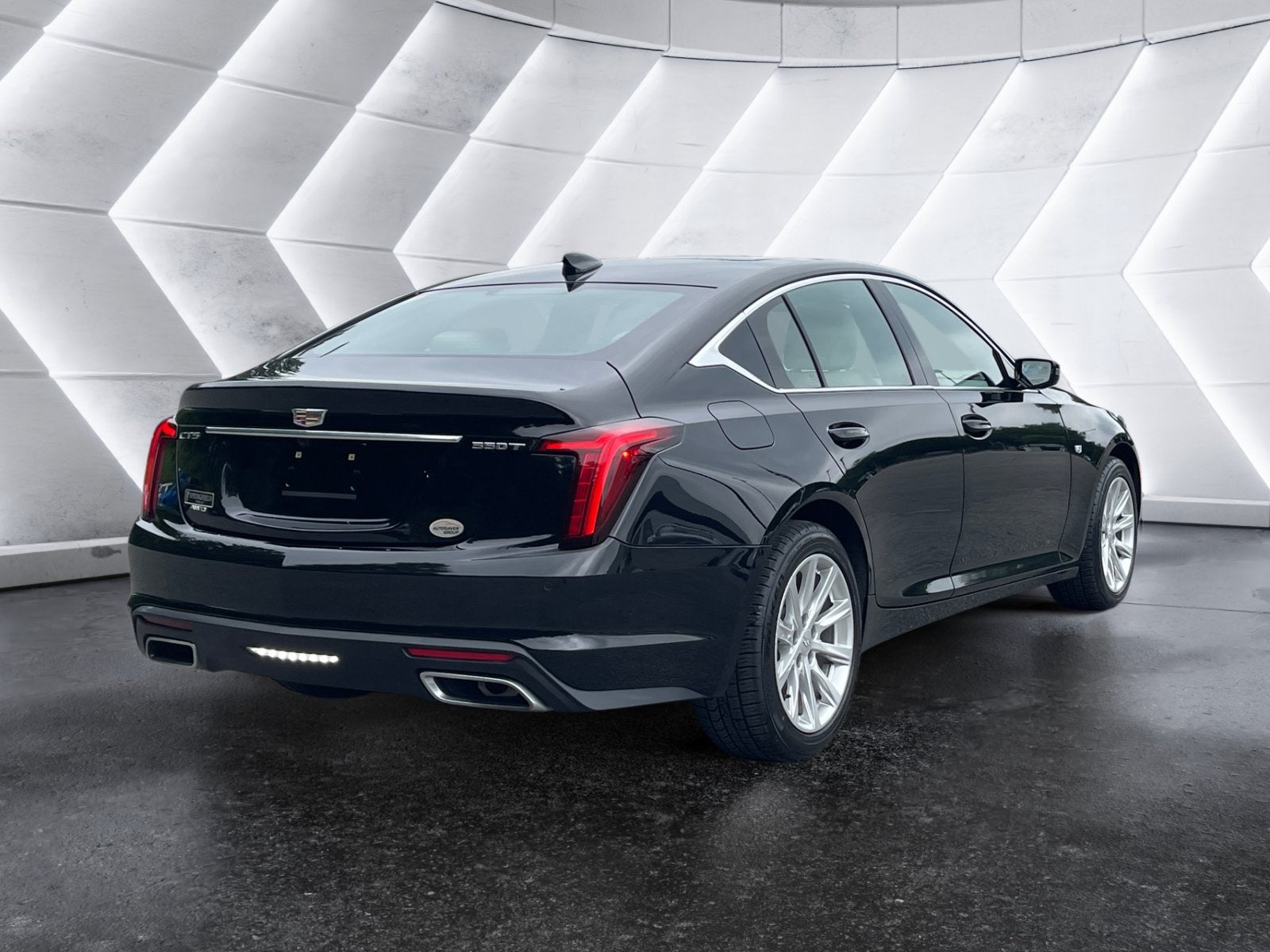 2023 Cadillac CT5 Luxury