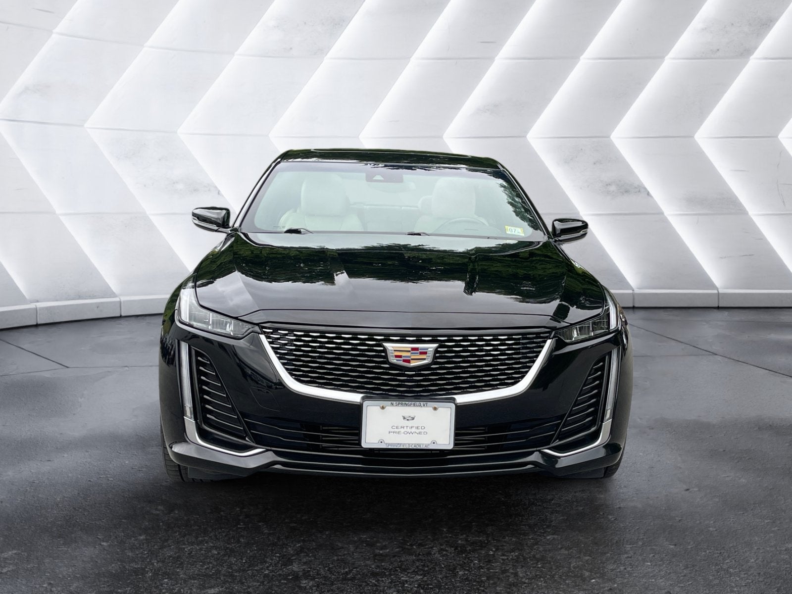2023 Cadillac CT5 Luxury