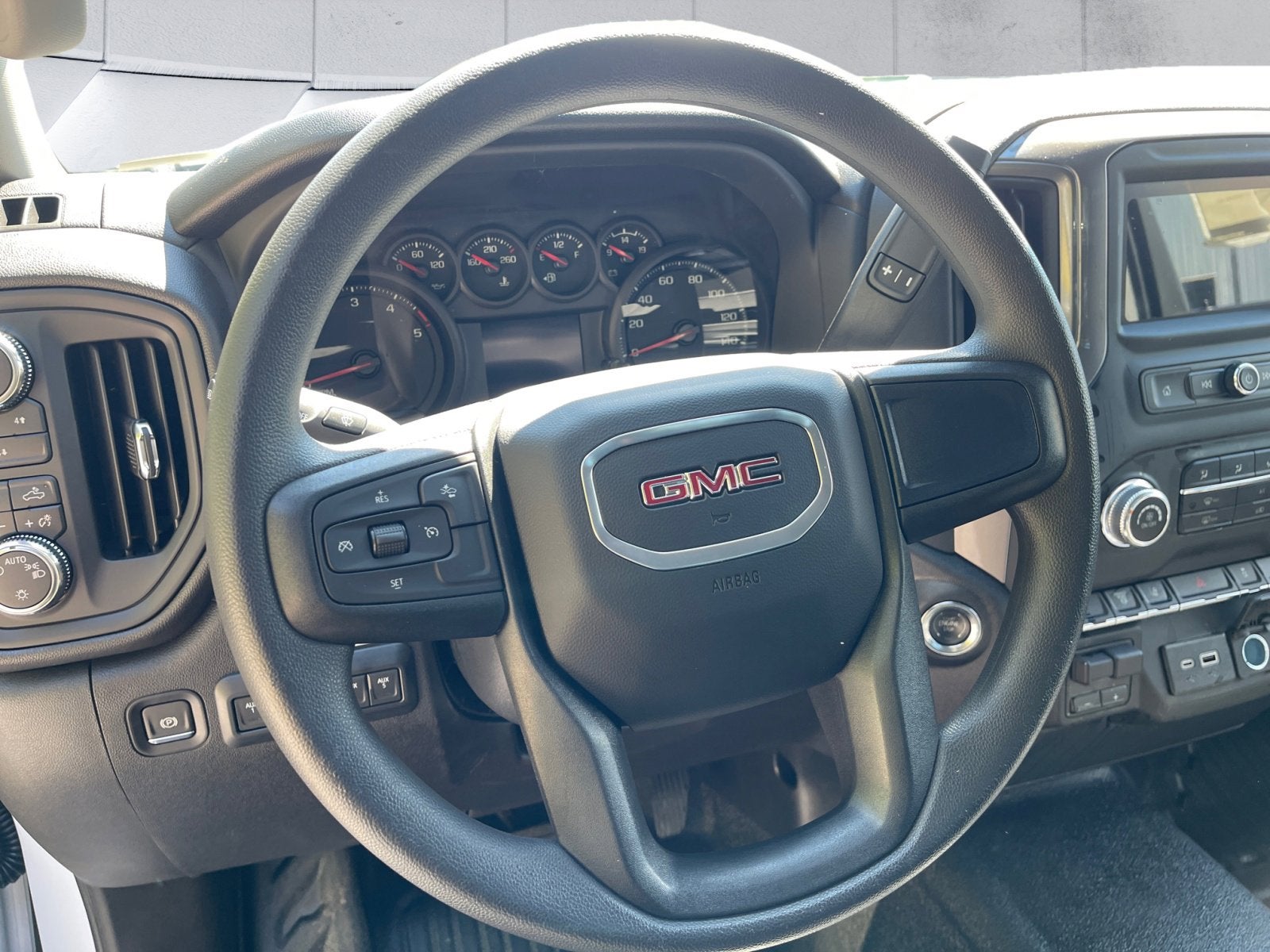 2025 GMC Sierra 3500 HD Chassis Cab Pro Dejana DynaPro 11 Ft. 2-3 Yard Dump