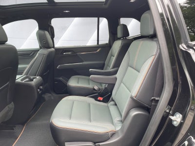 2024 GMC Acadia AT4