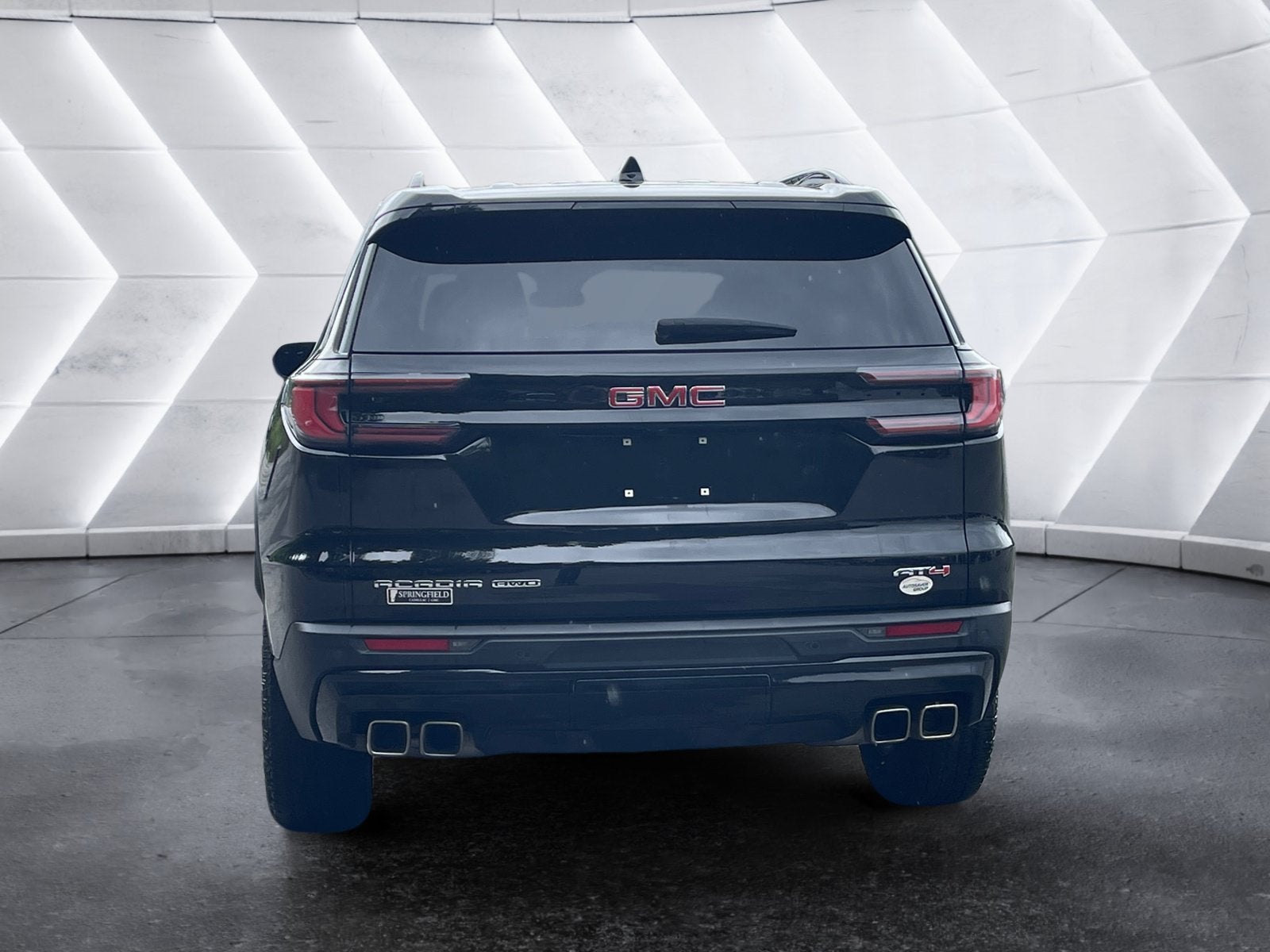 2024 GMC Acadia AT4