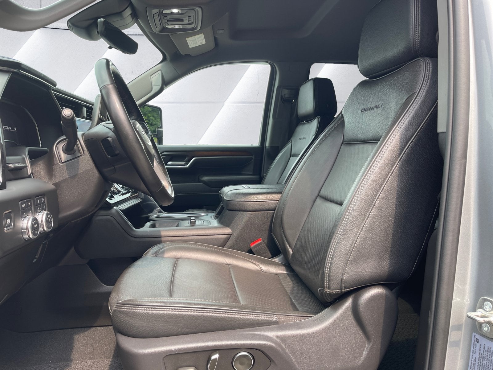 2025 GMC Sierra 3500 HD Denali