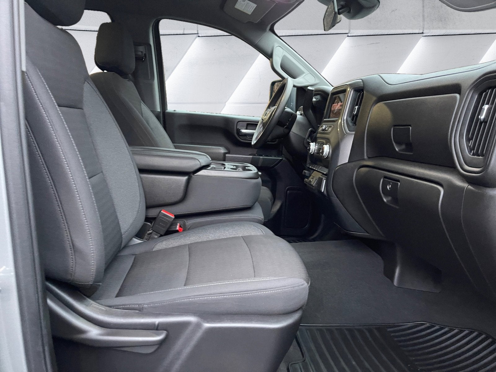 2024 GMC Sierra 2500 HD Pro