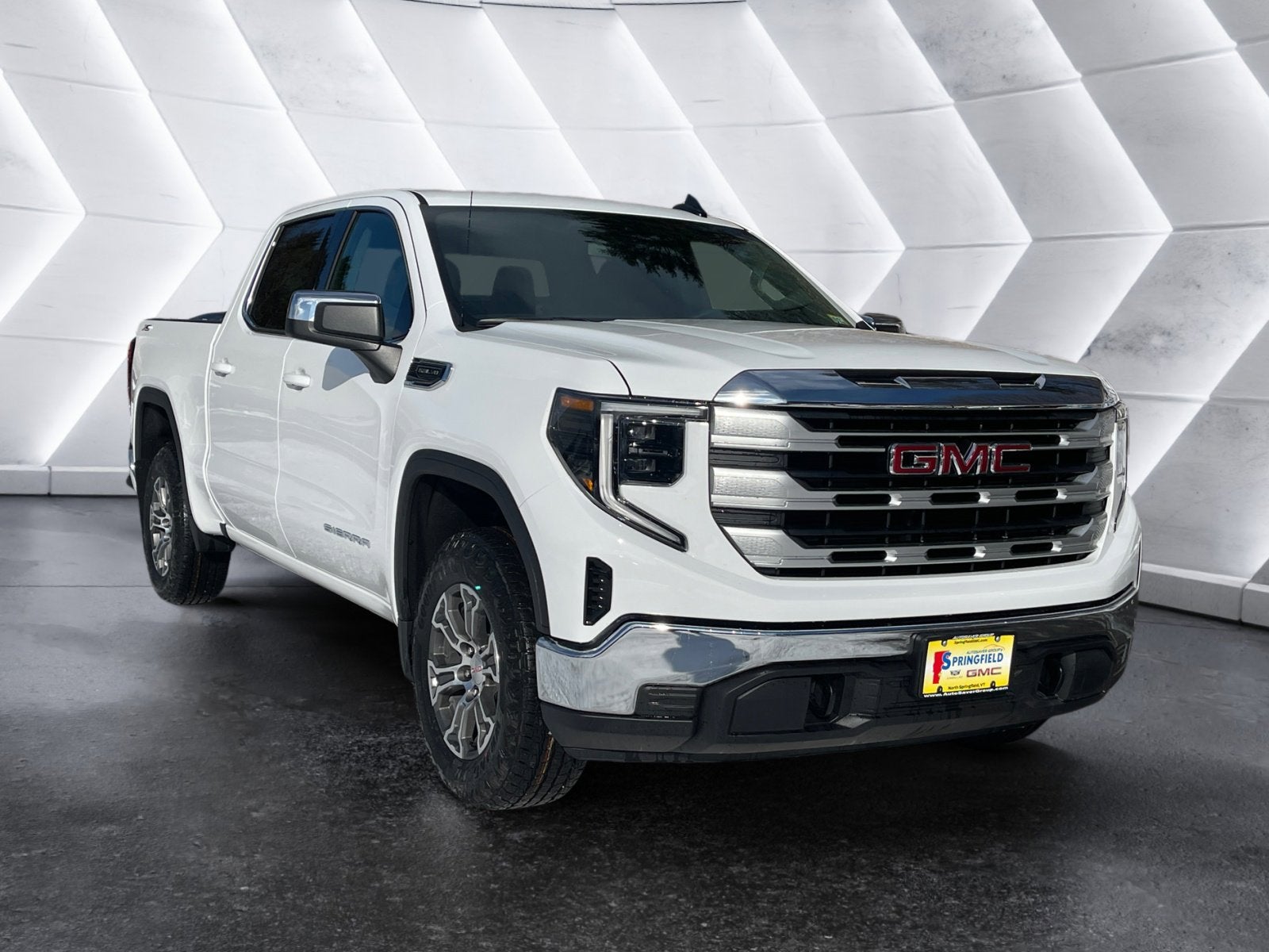 2026 GMC Sierra 1500 SLE