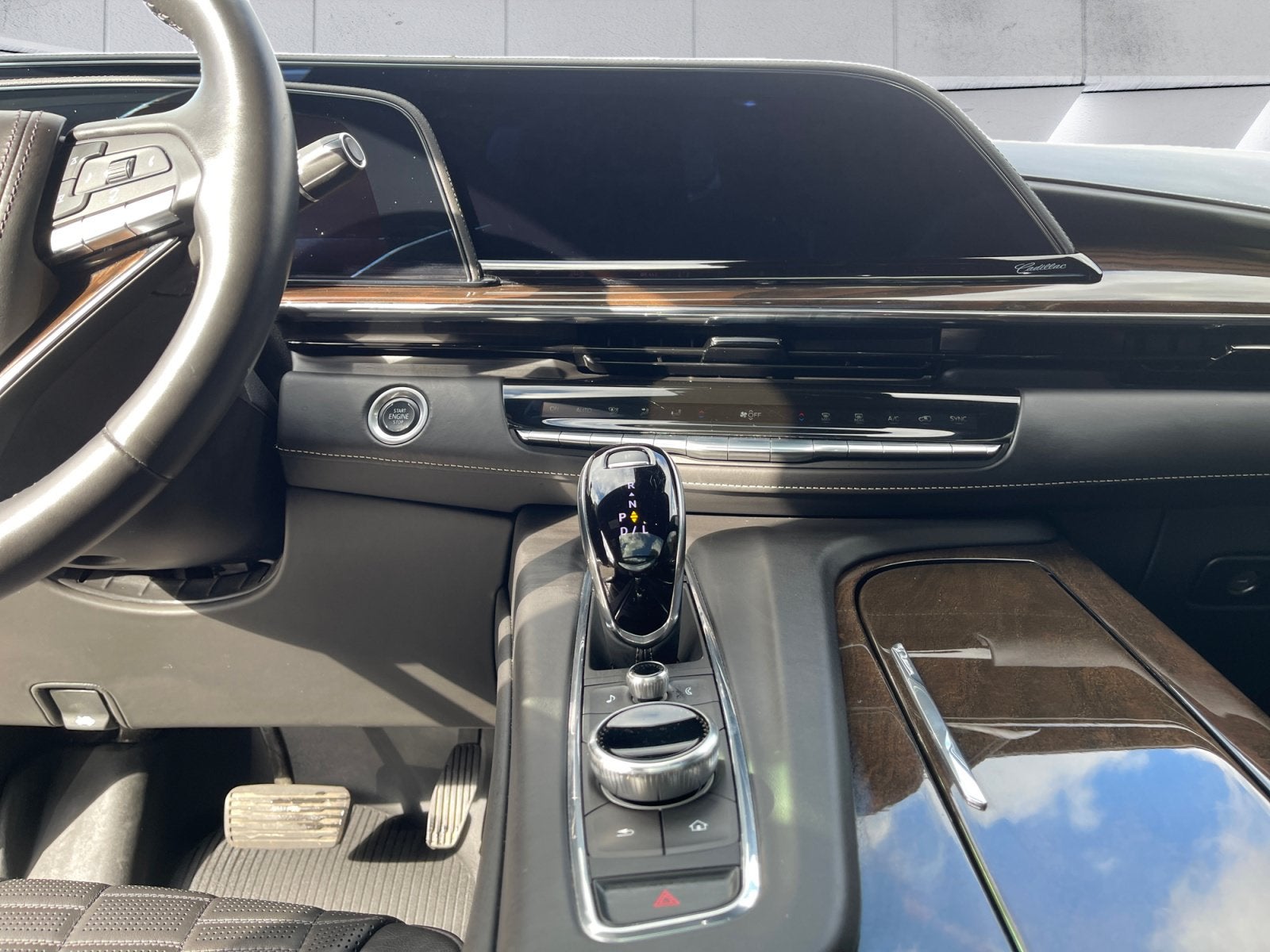 2024 Cadillac Escalade Sport Platinum