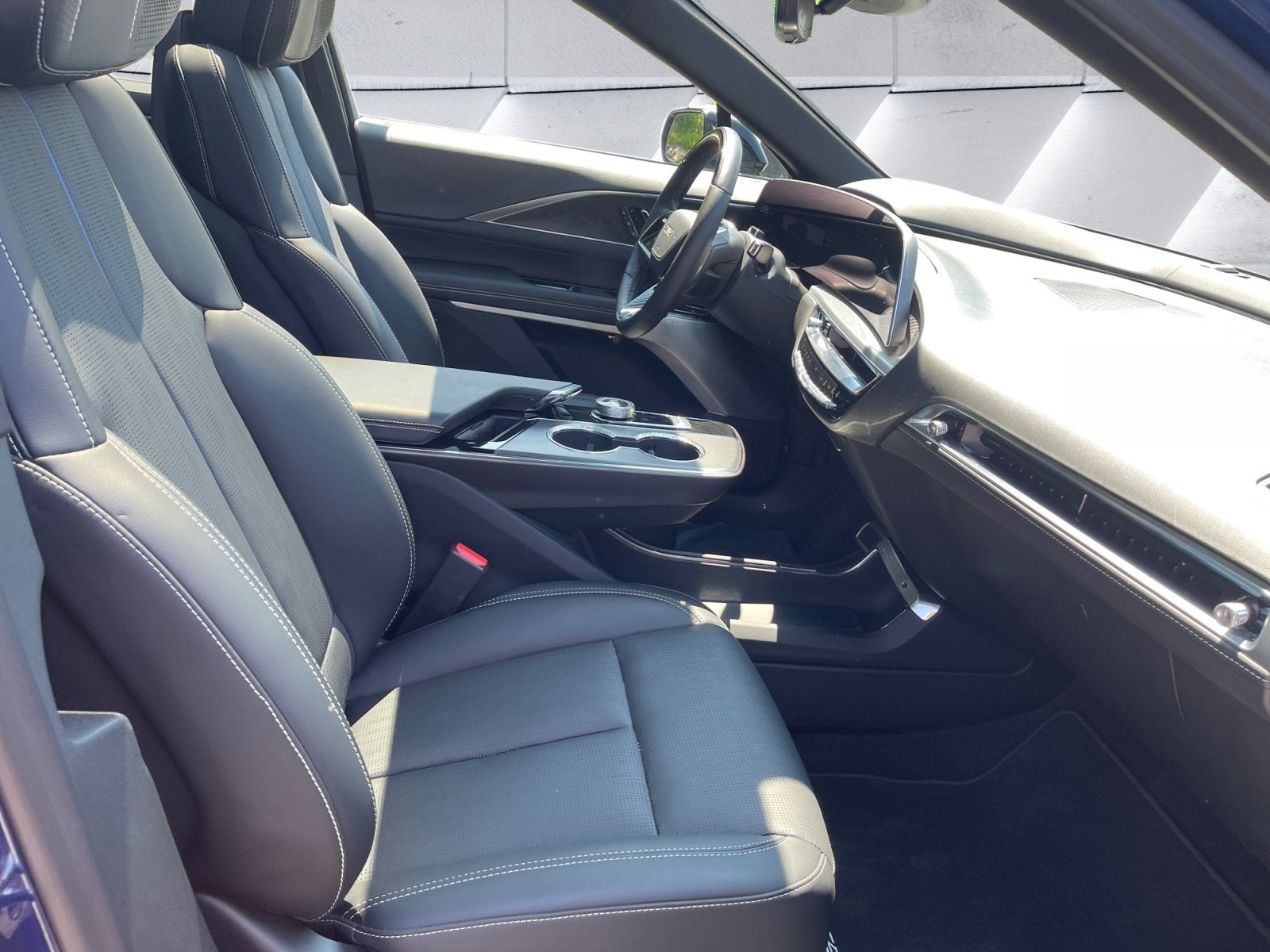 2026 Cadillac LYRIQ V-Series