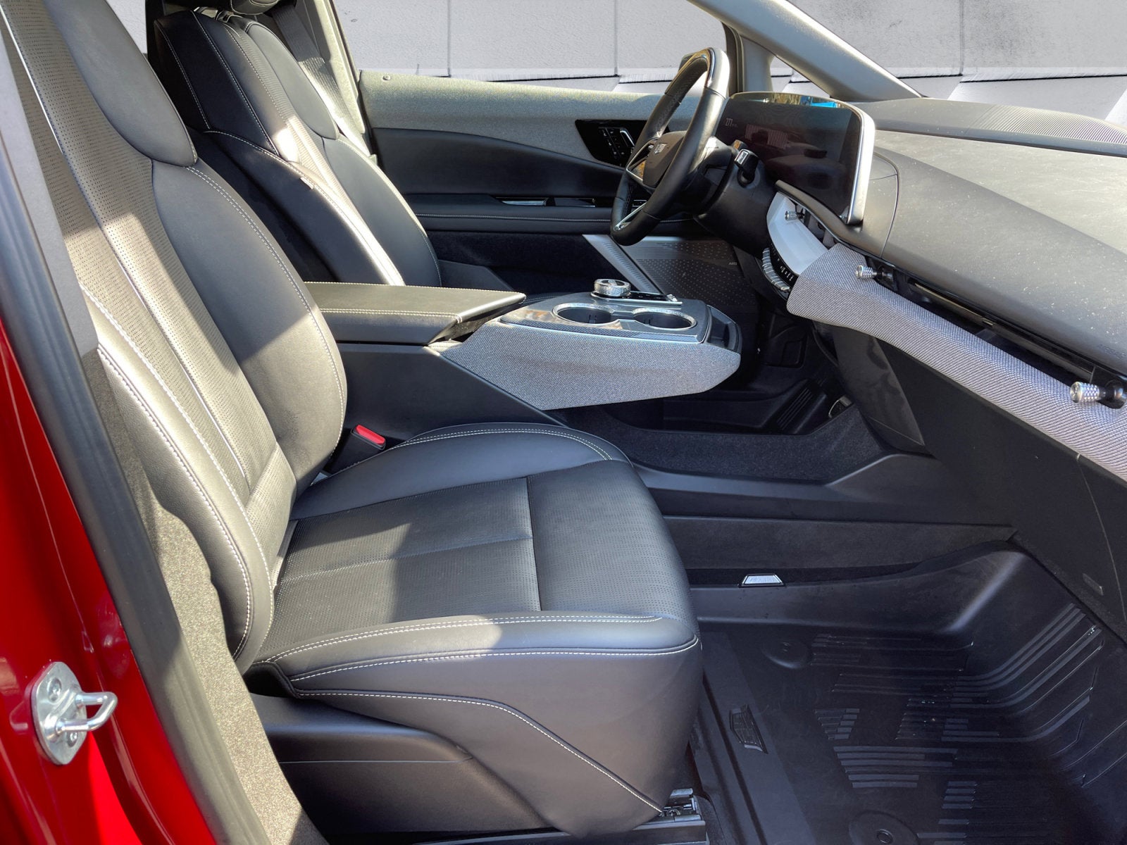 2025 Cadillac OPTIQ Sport 2