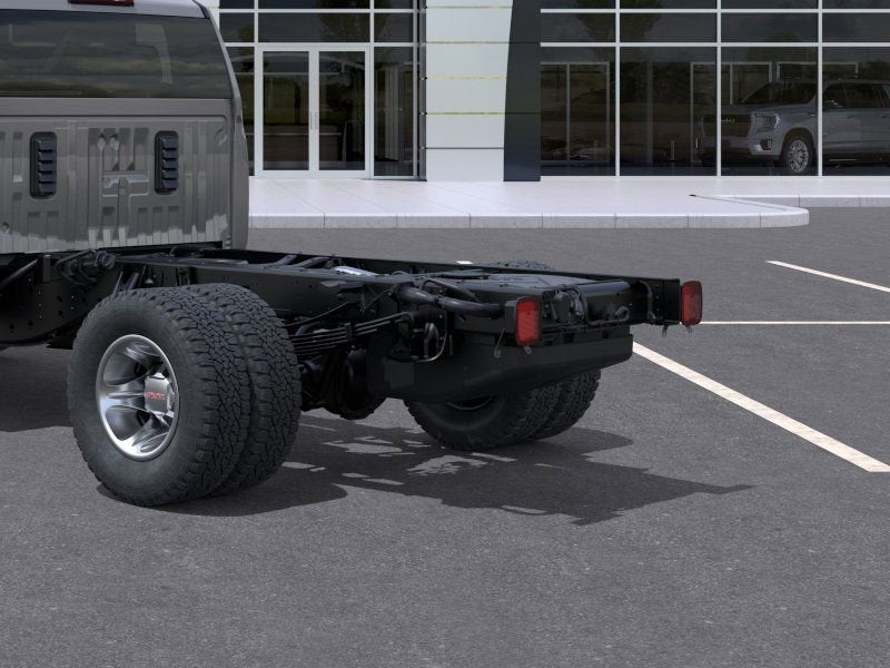 2026 GMC Sierra 3500 HD Chassis Cab Pro
