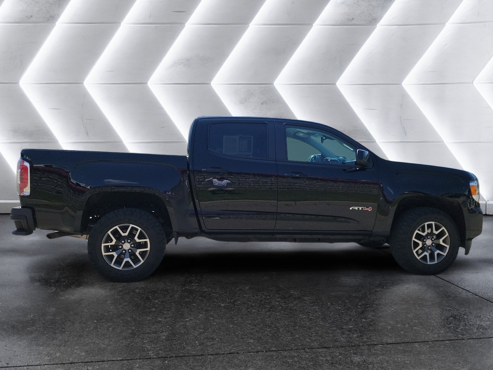2021 GMC Canyon 4WD AT4 w/Leather