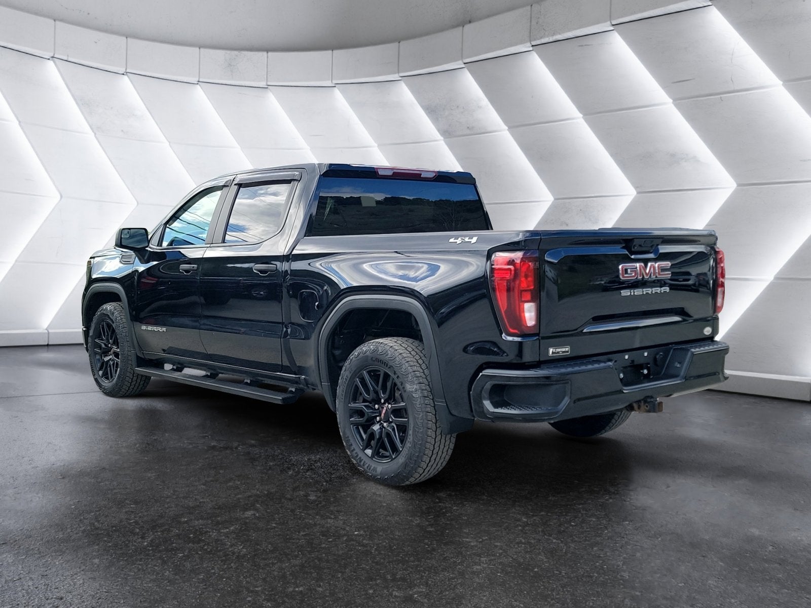 2023 GMC Sierra 1500 Pro