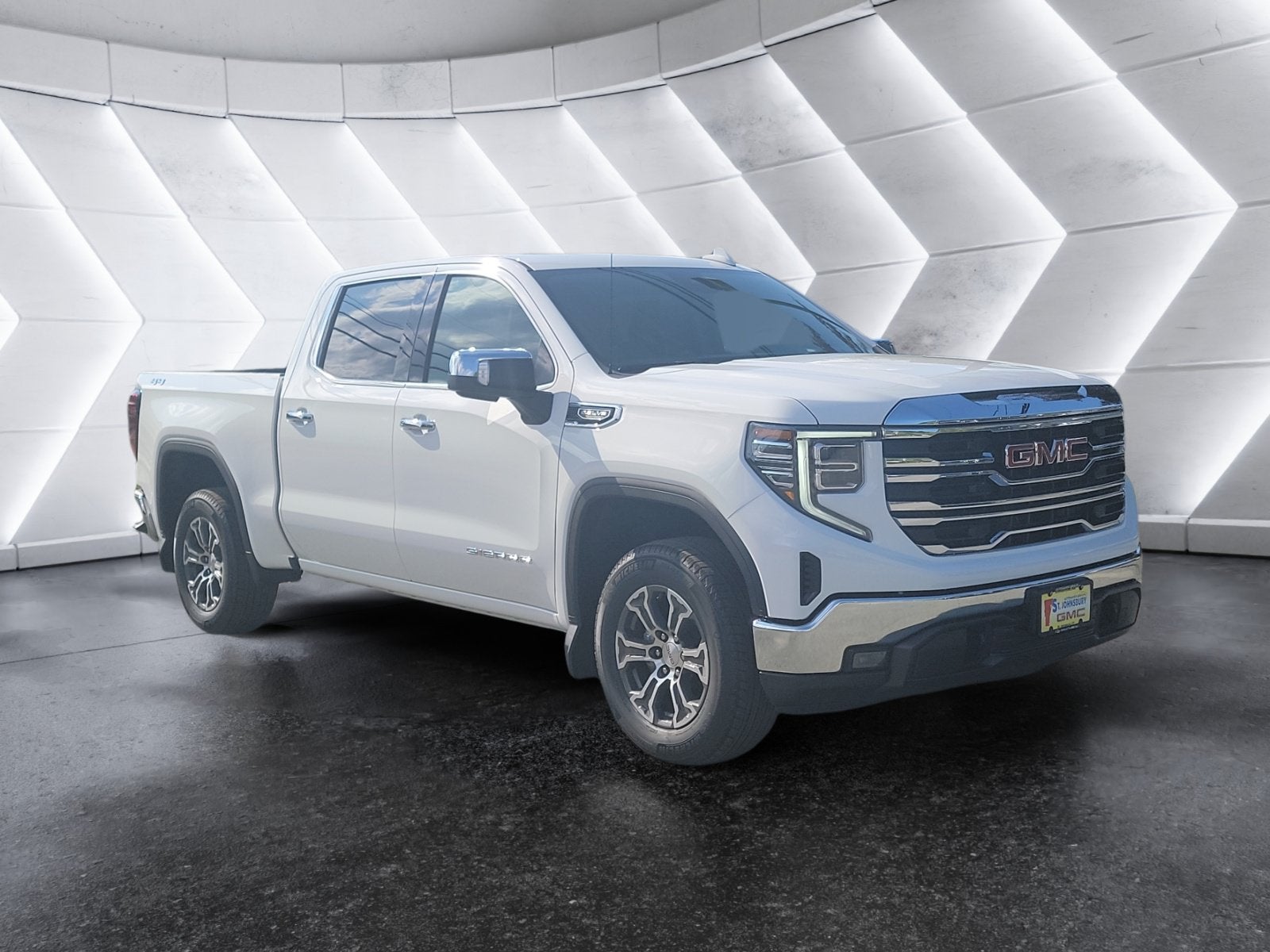 2026 GMC Sierra 1500 SLT