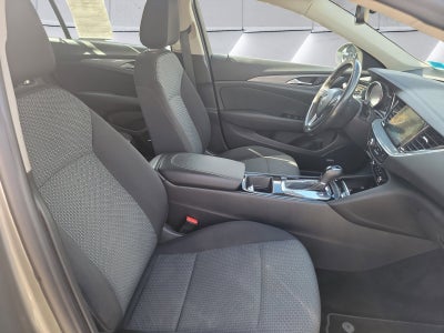 2018 Buick Regal TourX Preferred