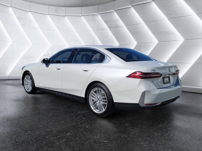 2025 BMW 5 Series 530i xDrive