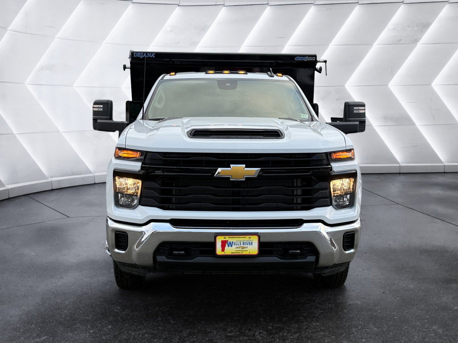 2026 Chevrolet Silverado 3500 HD Chassis Cab WT DEJANA Dynapro 9Ft 2-3 Yard Dump Body