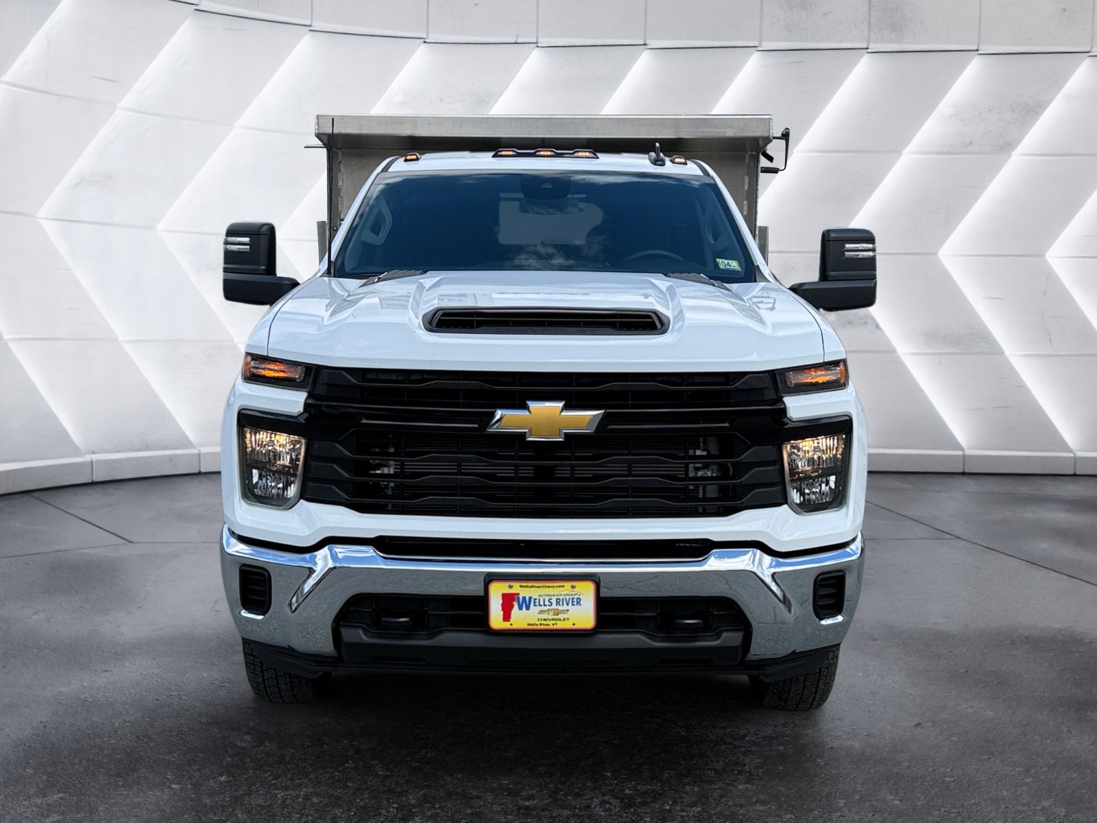 2026 Chevrolet Silverado 3500 HD Chassis Cab WT UNICELL Air-Flo 9 Ft 3-Yard Aluminum Dump