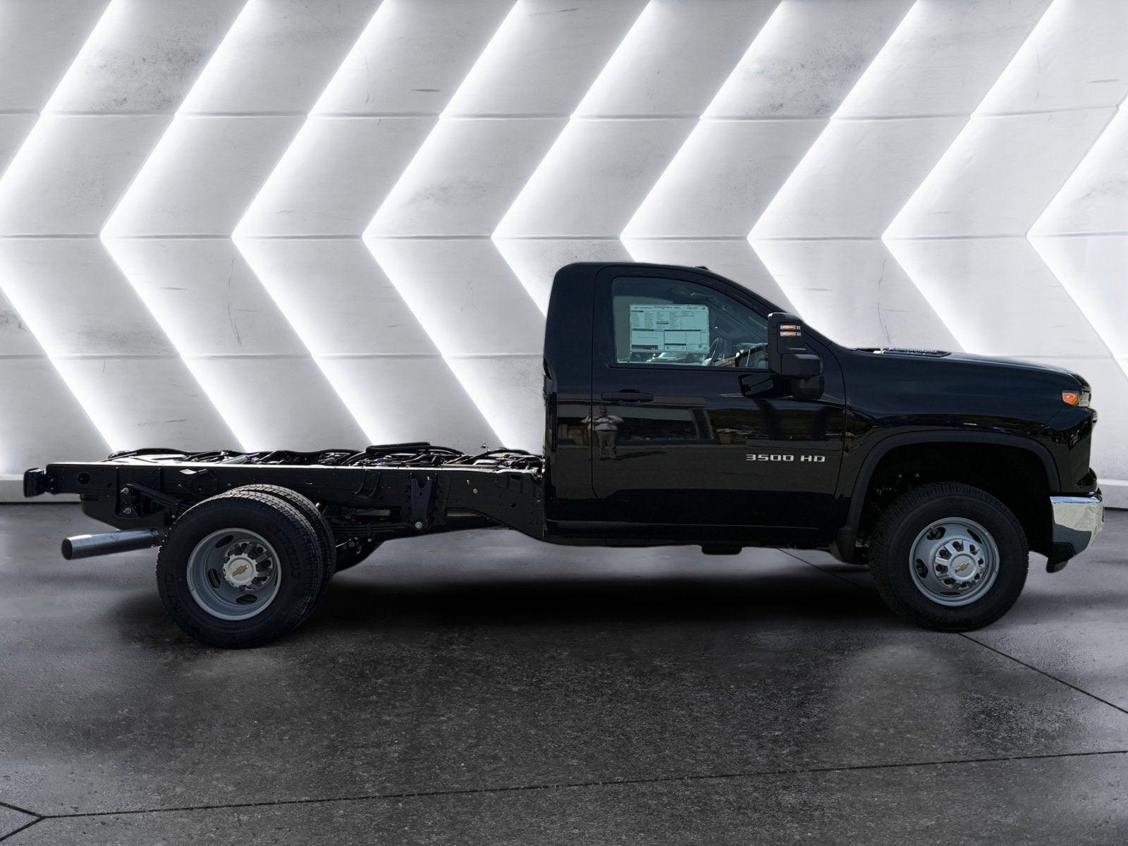 2026 Chevrolet Silverado 3500 HD Chassis Cab Work Truck