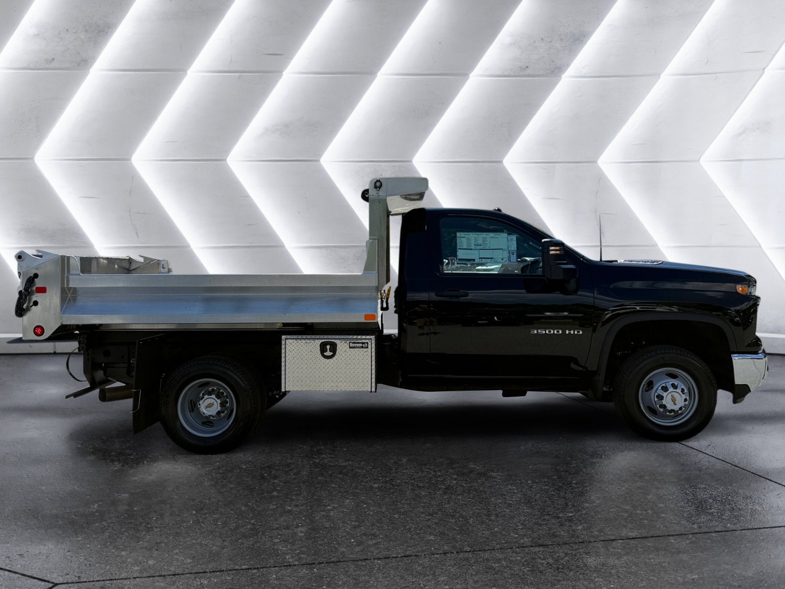2026 Chevrolet Silverado 3500 HD Chassis Cab WT UNICELL Air-Flo 9 Ft 3-Yard Aluminum Dump