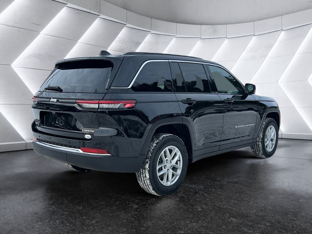2025 Jeep Grand Cherokee Laredo X