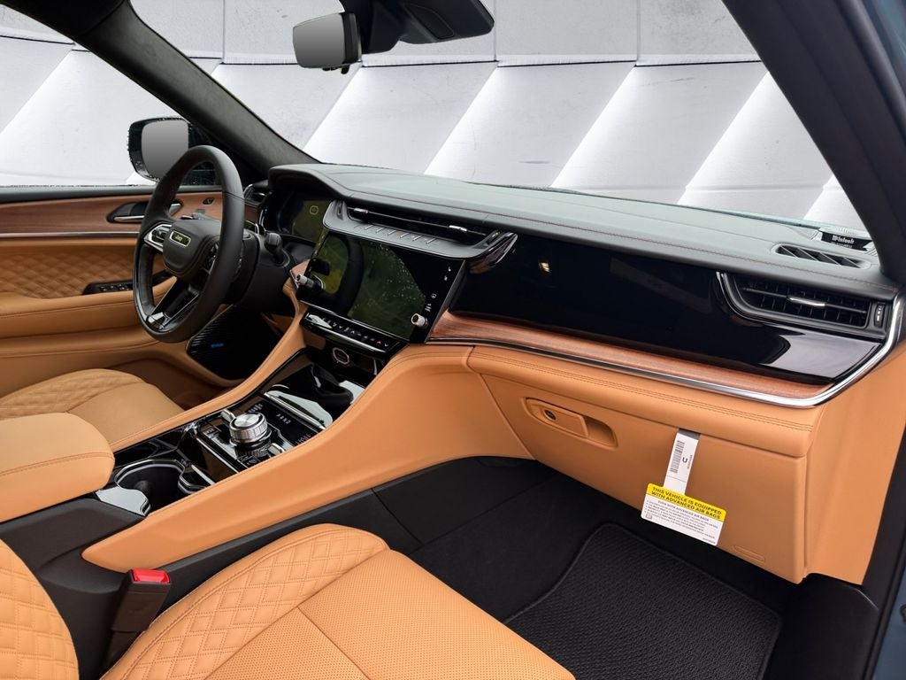 2027 Jeep Grand Cherokee Summit