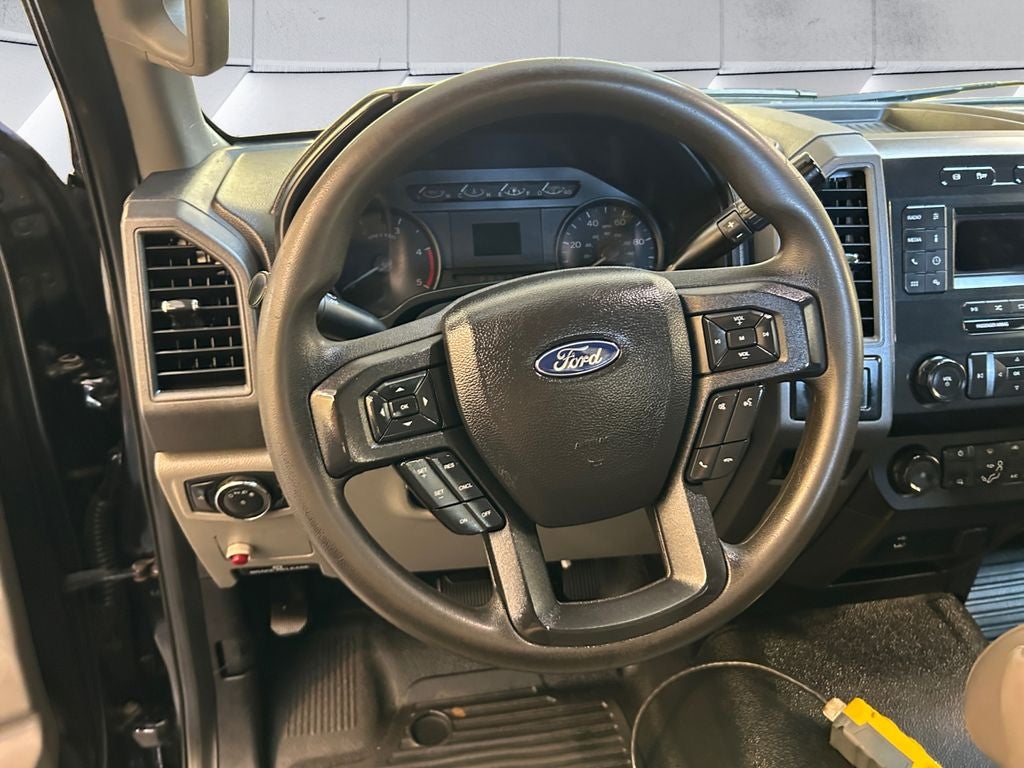 2020 Ford Super Duty F-350 DRW XL DRW DUMP BODY