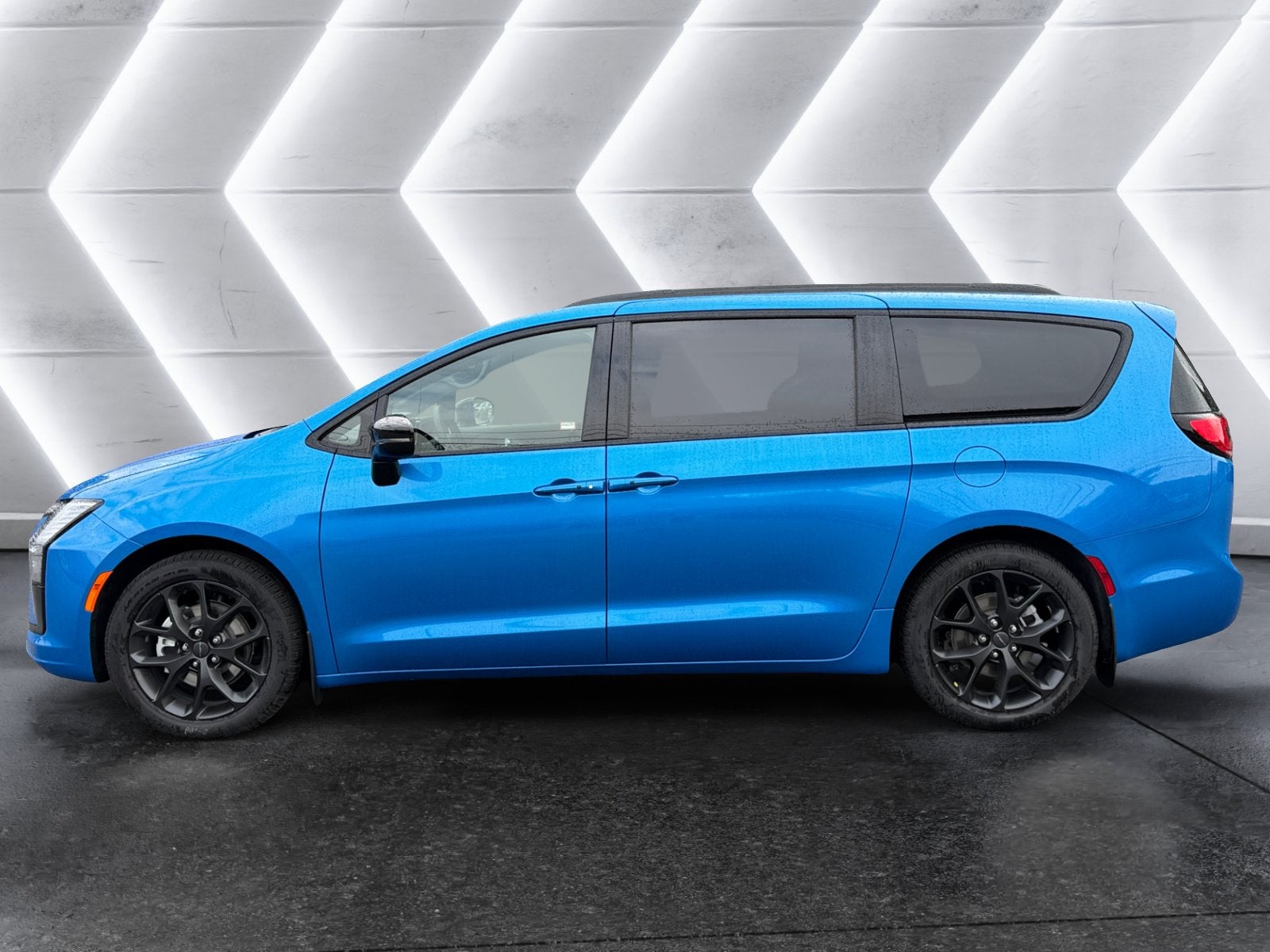 2027 Chrysler Pacifica Limited