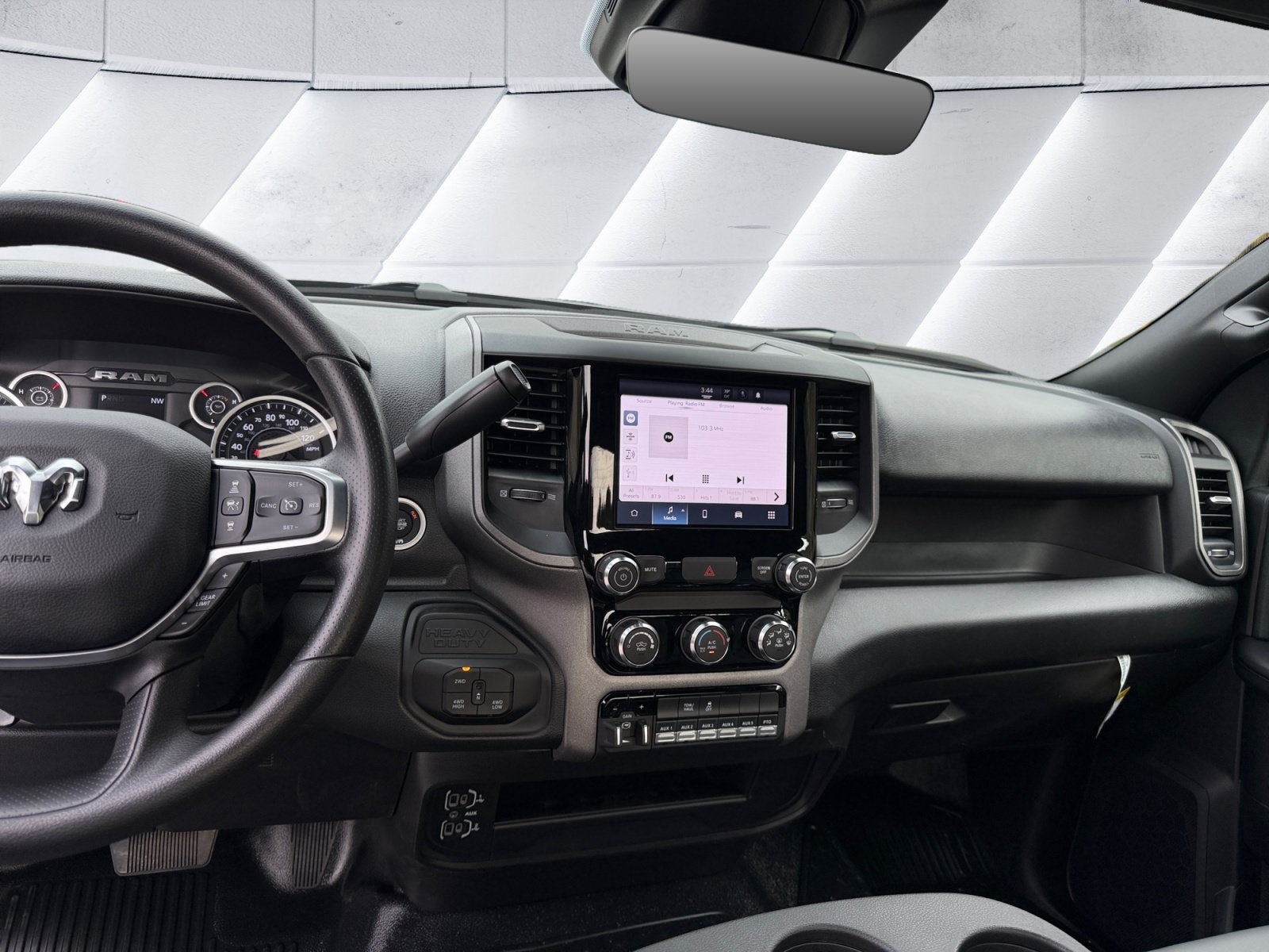 2027 RAM 3500 Chassis Cab Tradesman