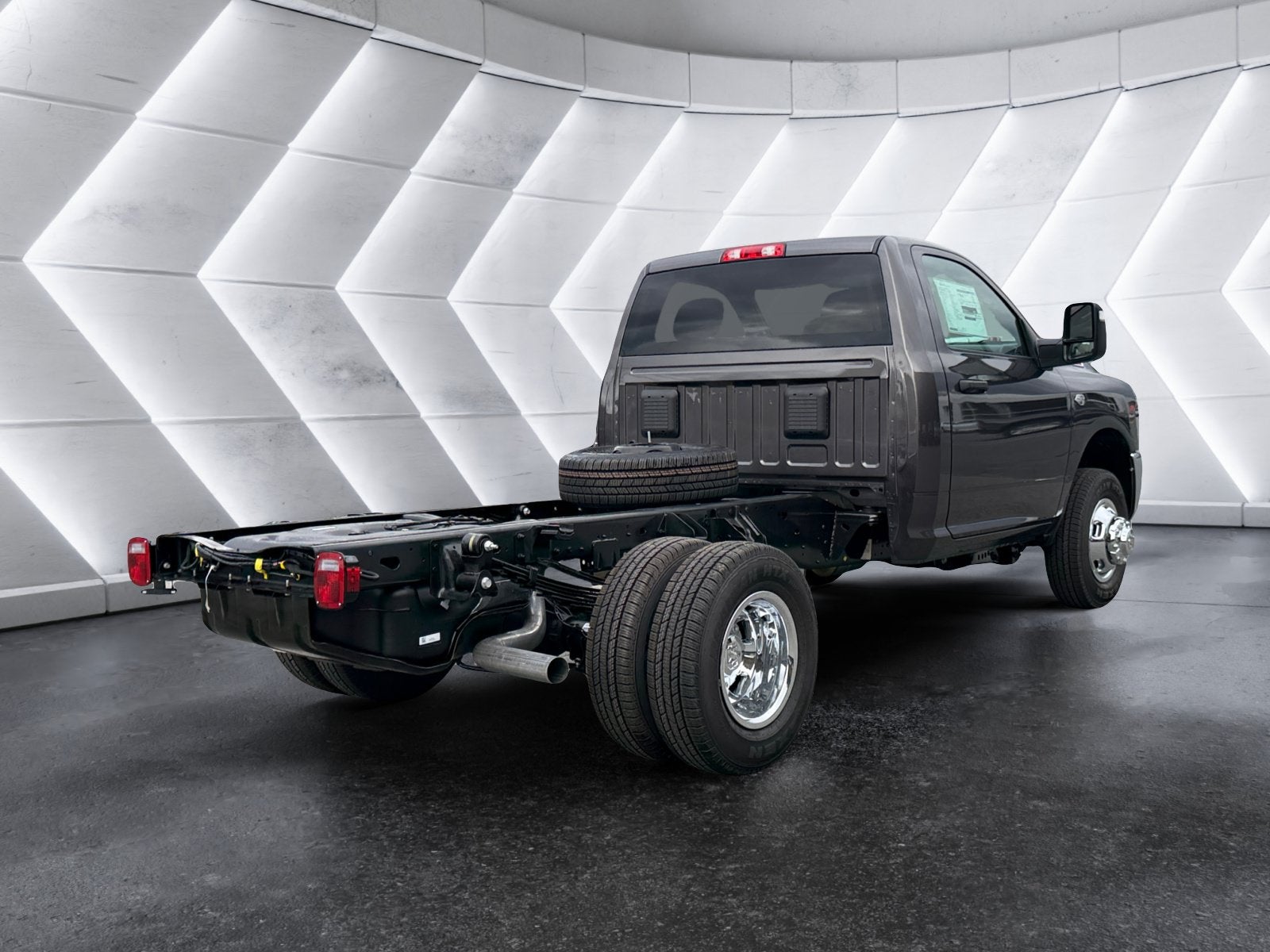 2027 RAM 3500 Chassis Cab Tradesman