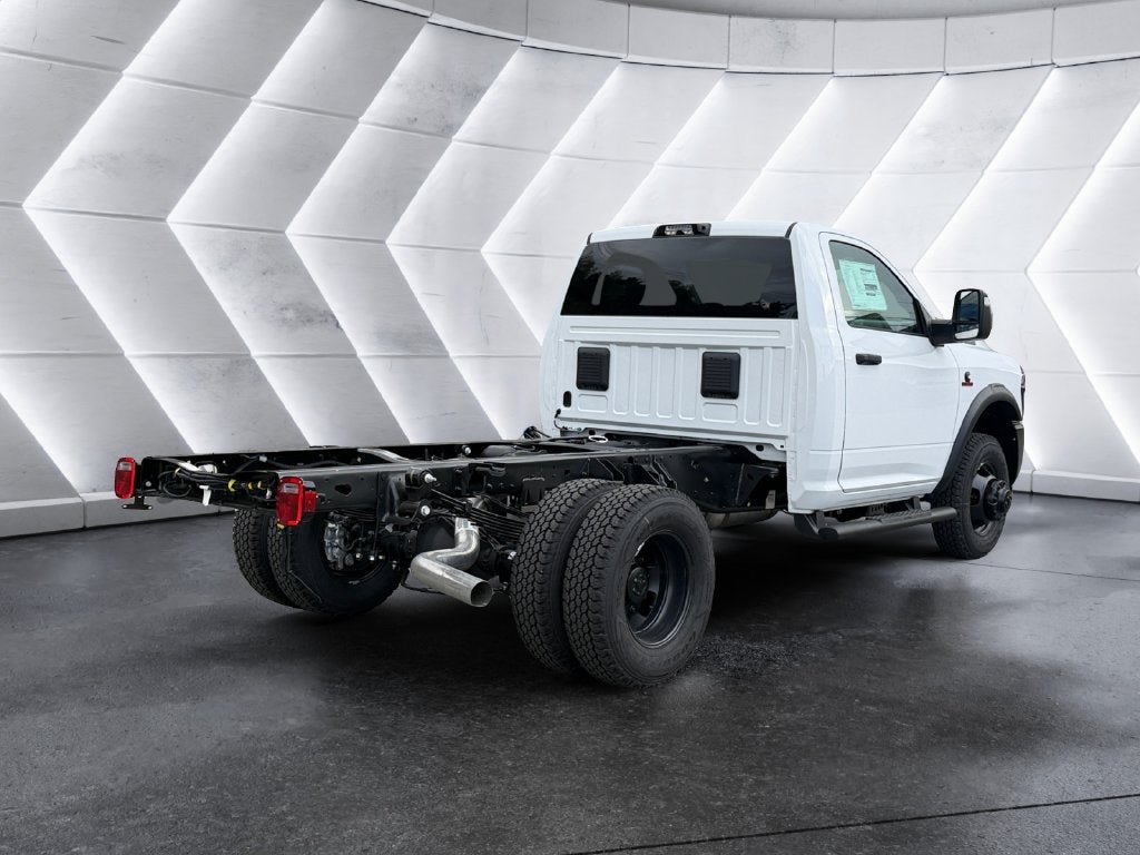 2027 RAM 3500 Chassis Cab Tradesman