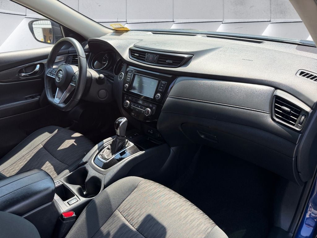 2020 Nissan Rogue Base