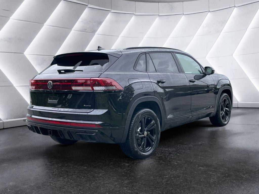 2026 Volkswagen Atlas Cross Sport SEL R-Line Black