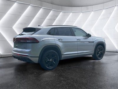 2026 Volkswagen Atlas Cross Sport 2.0T SEL R-Line Black