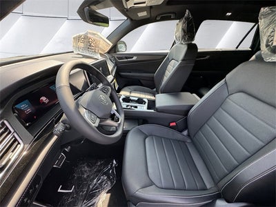 2024 Volkswagen Atlas Cross Sport 2.0T SEL R-Line