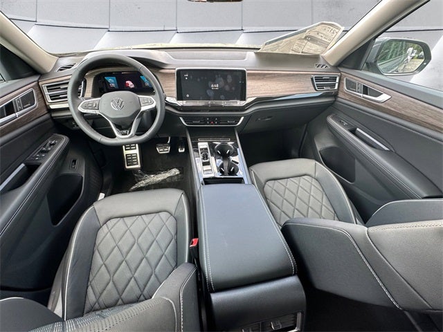 2025 Volkswagen Atlas 2.0T SEL Premium R-Line