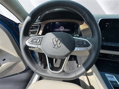 2025 Volkswagen Atlas 2.0T SE w/Technology