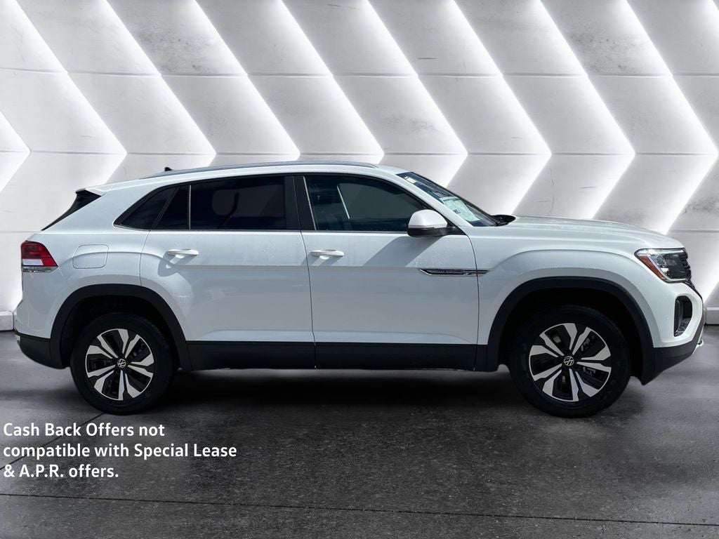 2026 Volkswagen Atlas Cross Sport 2.0T SE