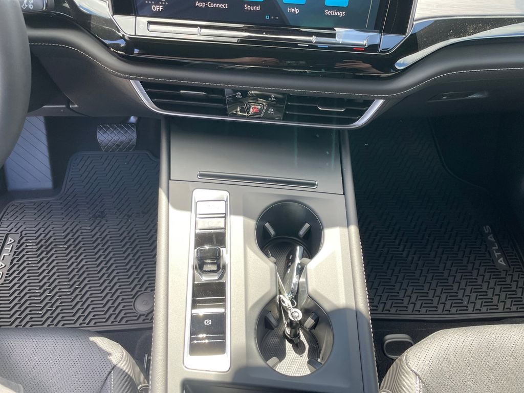 2026 Volkswagen Atlas Cross Sport 2.0T SE