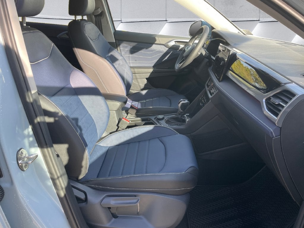 2027 Volkswagen Taos 1.5T SEL