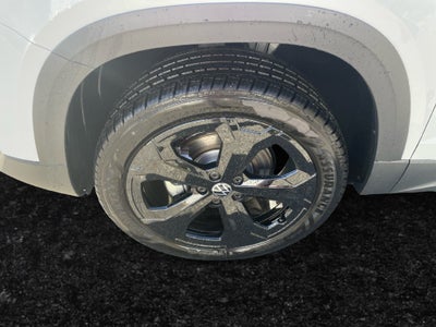 2027 Volkswagen Taos 1.5T SEL