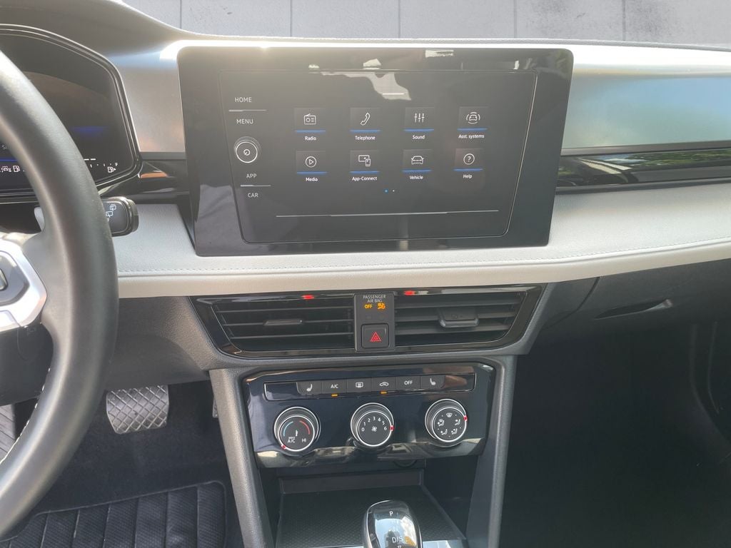2025 Volkswagen Taos 1.5T S