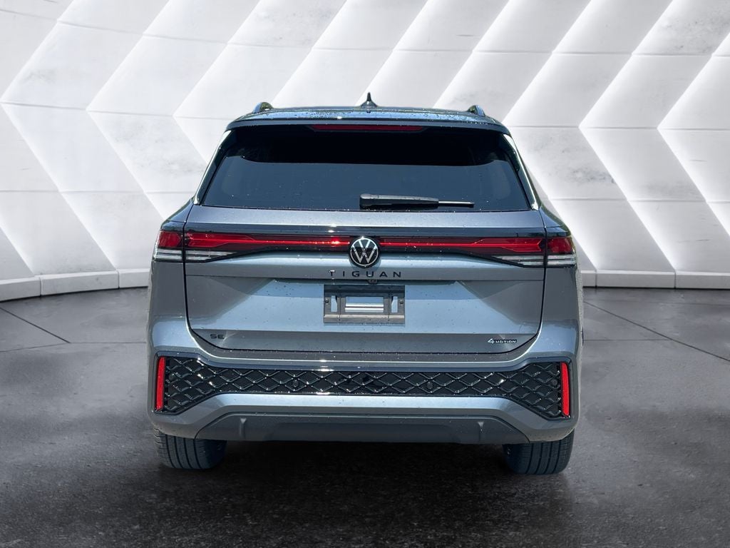 2026 Volkswagen Tiguan 2.0T SE R-Line Black