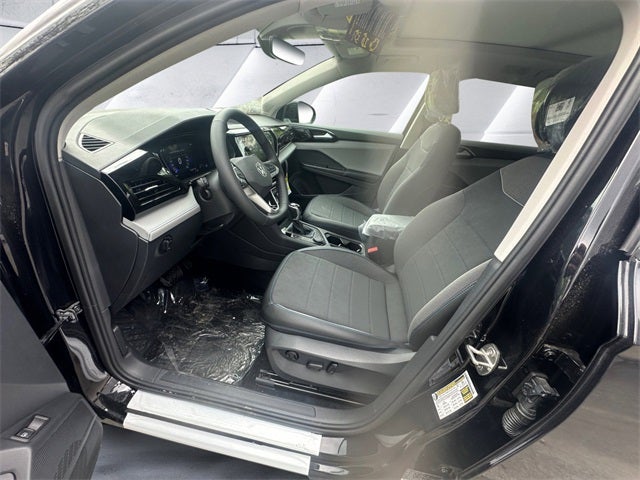 2024 Volkswagen Taos 1.5T SE Black