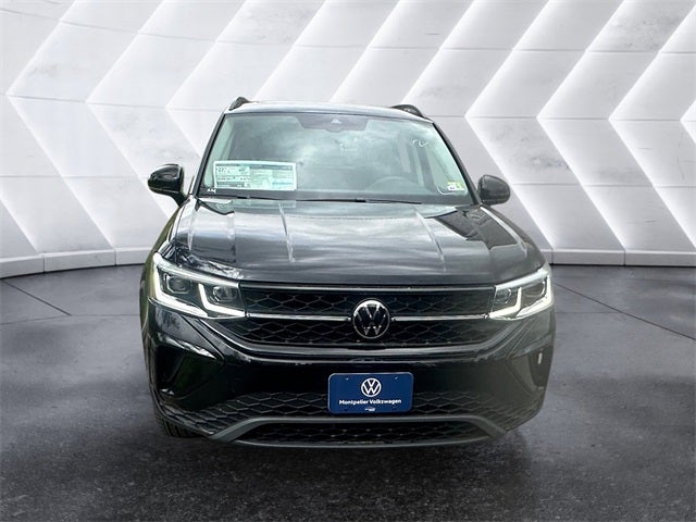 2024 Volkswagen Taos 1.5T SE Black