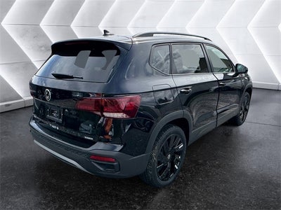 2024 Volkswagen Taos 1.5T SE