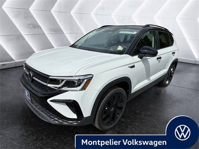 2024 Volkswagen Taos 1.5T SE Black