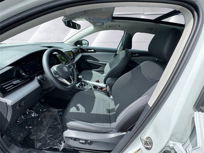 2024 Volkswagen Taos 1.5T SE Black