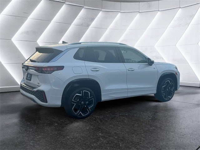 2026 Volkswagen Tiguan 2.0T SEL R-Line Turbo