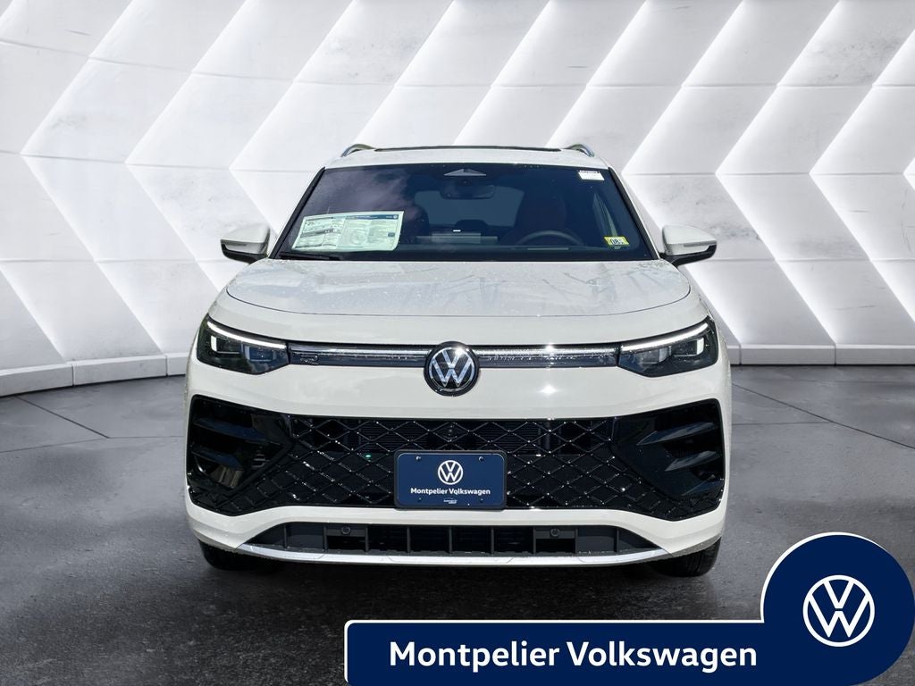 2026 Volkswagen Tiguan 2.0T SEL R-Line