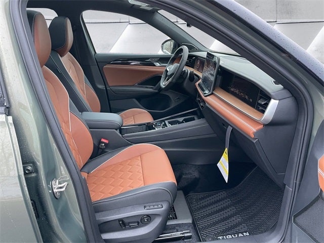 2026 Volkswagen Tiguan 2.0T SEL R-Line Turbo